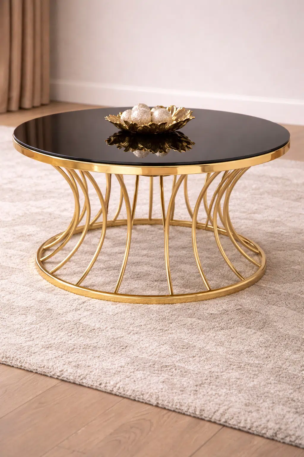 Şelale Yuvarlak Orta Sehpa – Metal Ayaklı Siyah Cam Tabla